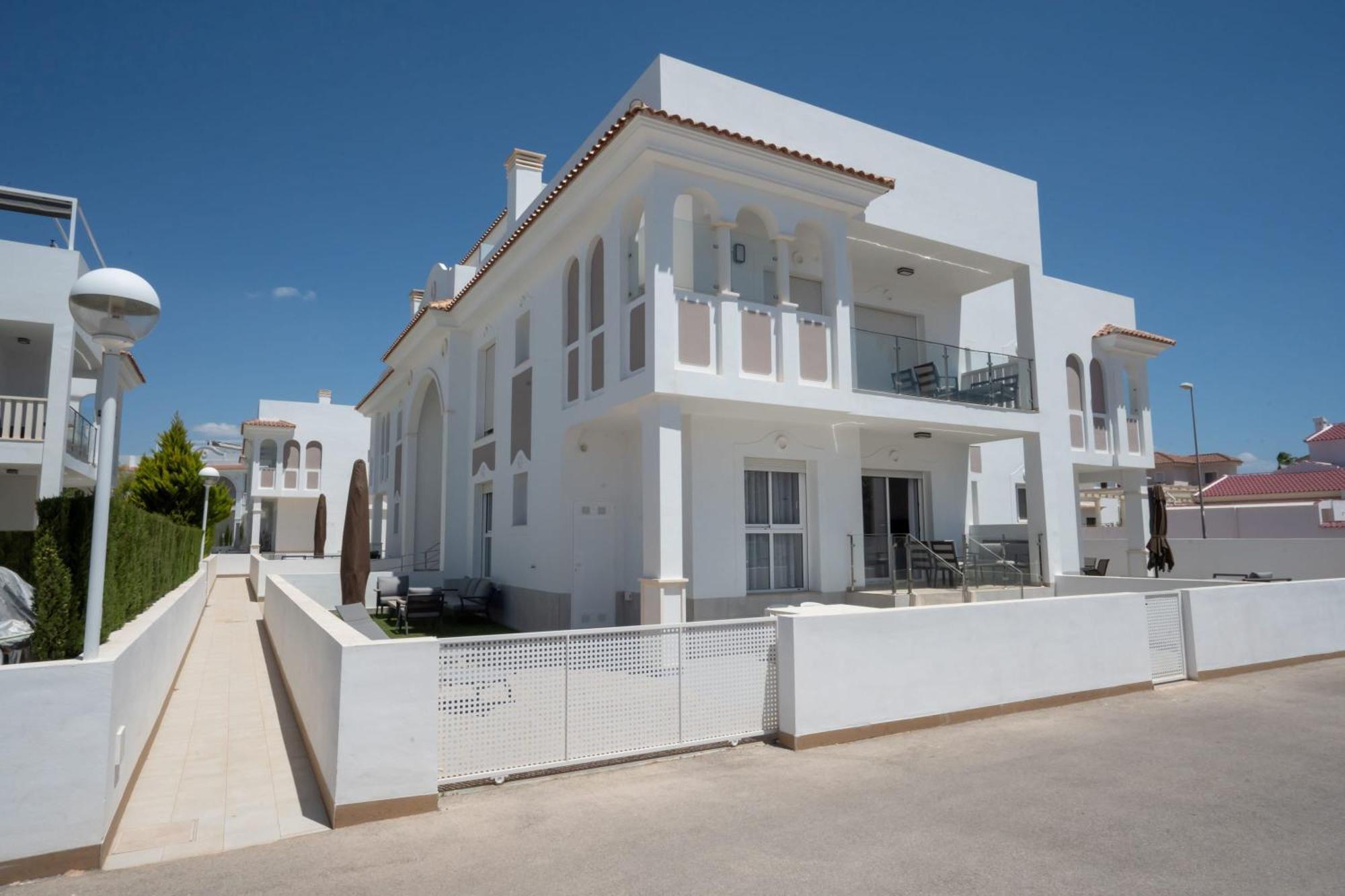 Helgafell Superior Penthouse Apartment Ciudad Quesada Luaran gambar